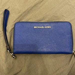 Michael Kors Clutch